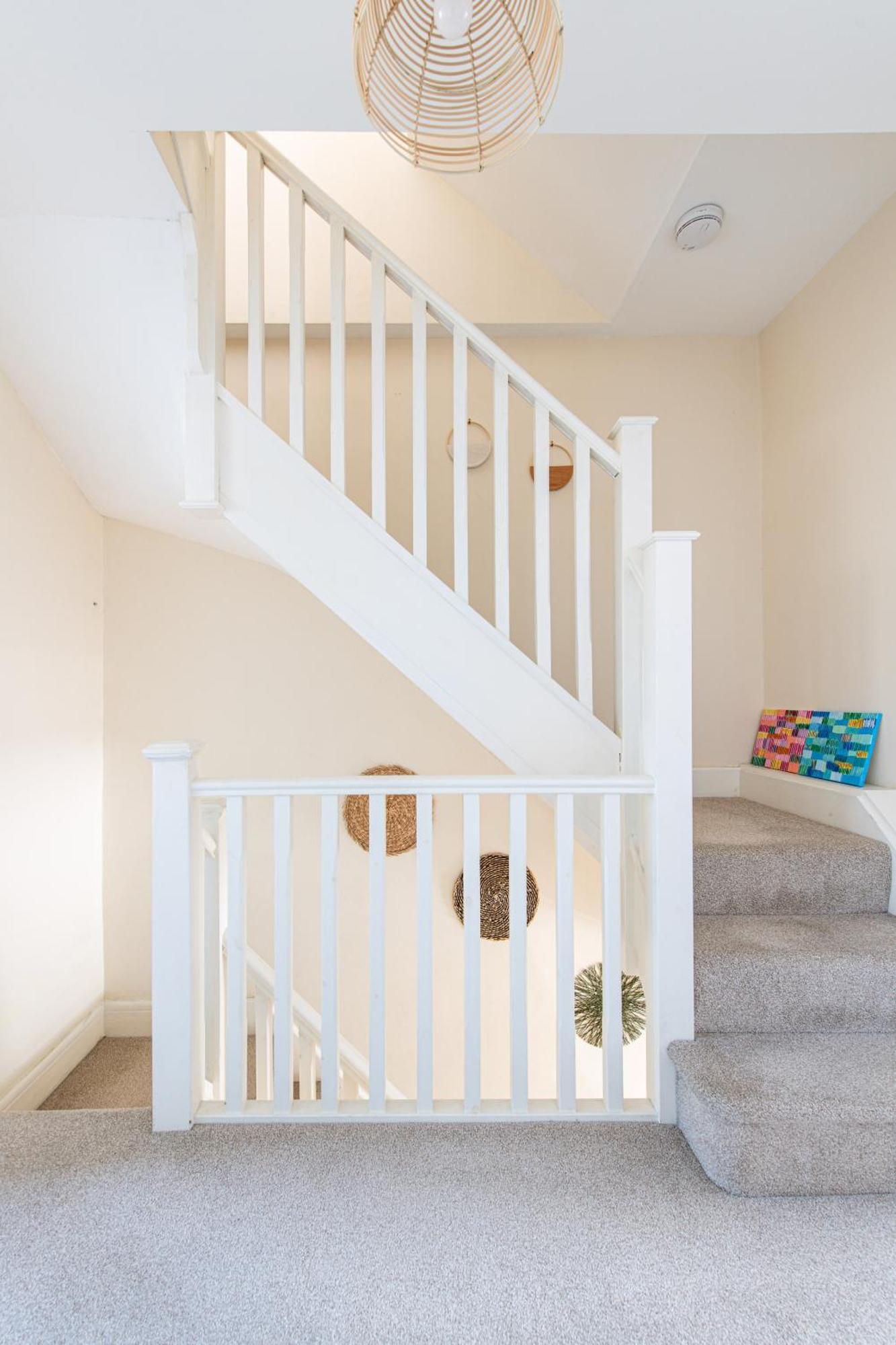 Charming Family Home With Stoves, Garden & Parking 브리스틀 외부 사진