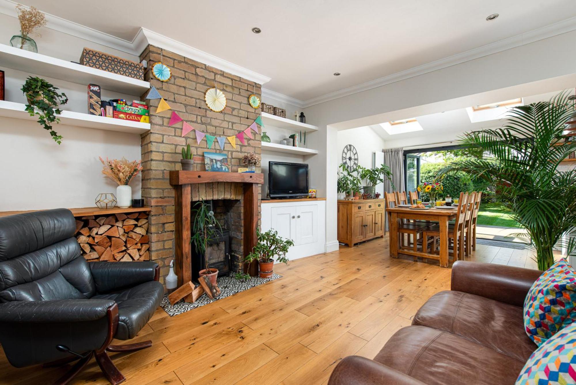 Charming Family Home With Stoves, Garden & Parking 브리스틀 외부 사진